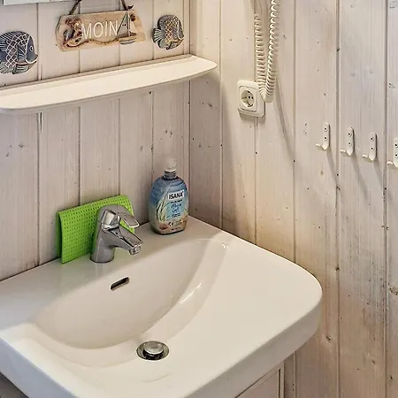 Two-bedroom Holiday In 19 Holiday home