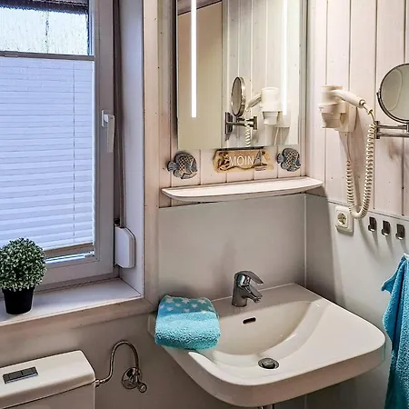 4 Person In Grömitz